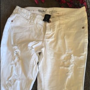 Mossimo ripped white stretch jeans